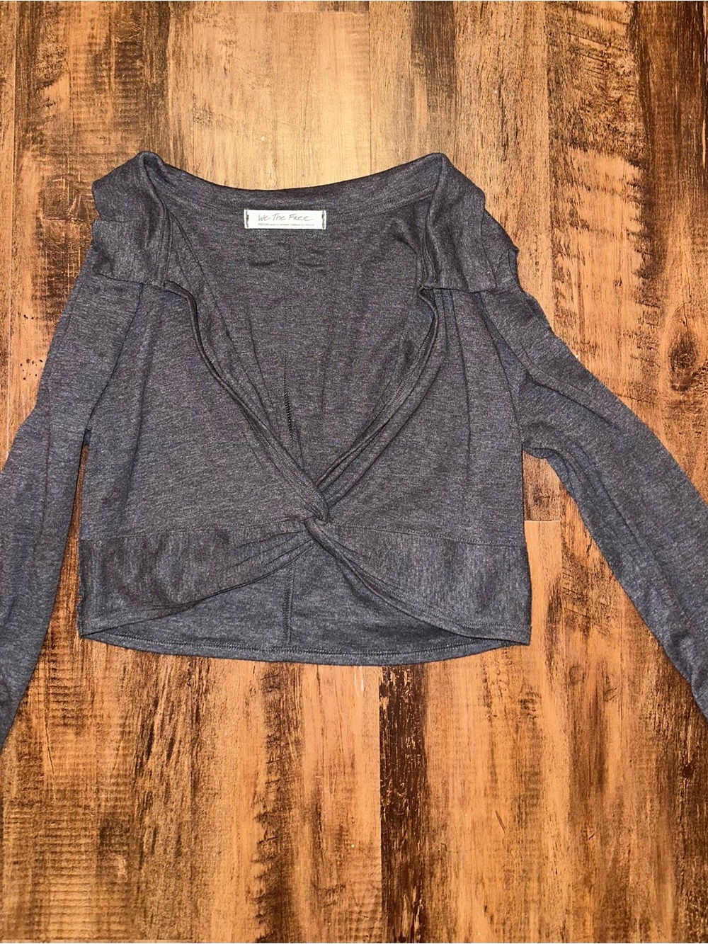 We The Free Charcoal Gray Twist-Front Crop Long-Sleeve Top